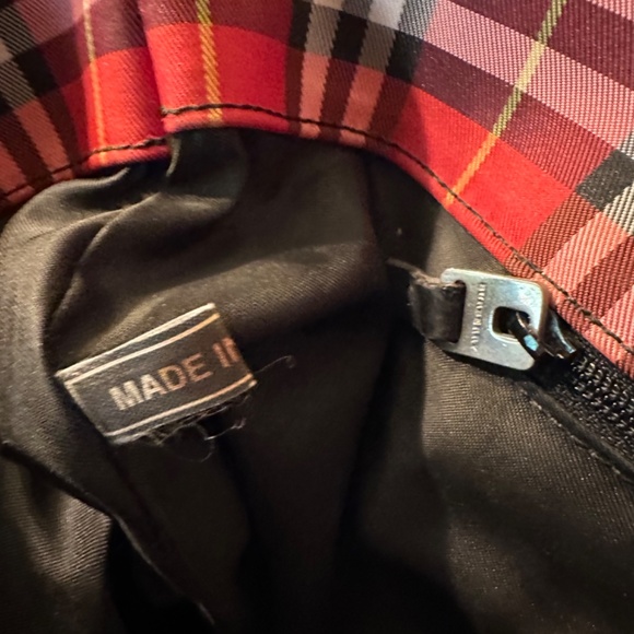 Burberry Red Nova Check Market Tote - Picture 5 of 13